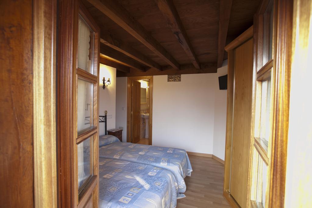 בית הארחה El Cabanon De Pimiango חדר תמונה